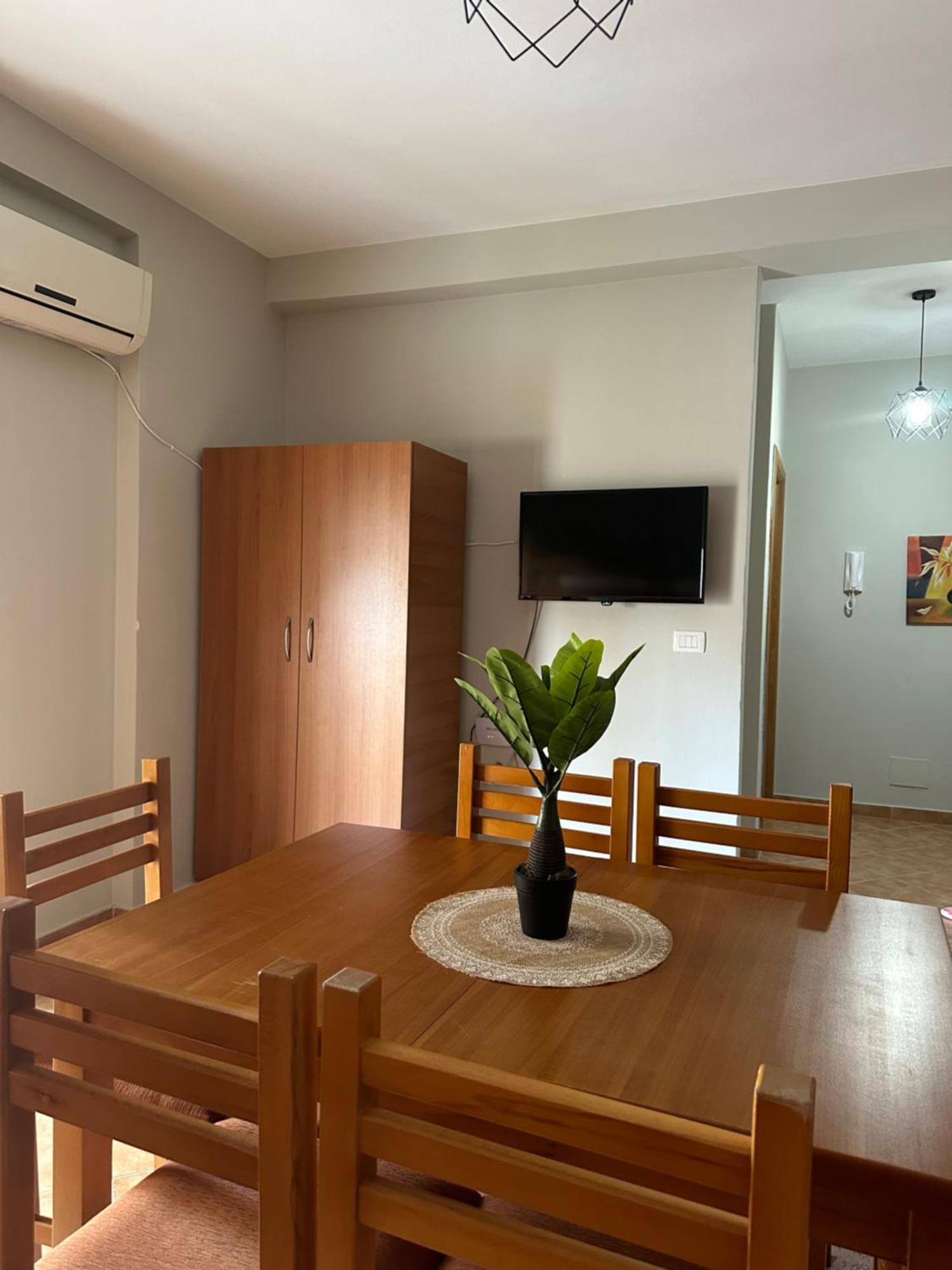 Dn Apartments Влёра Экстерьер фото