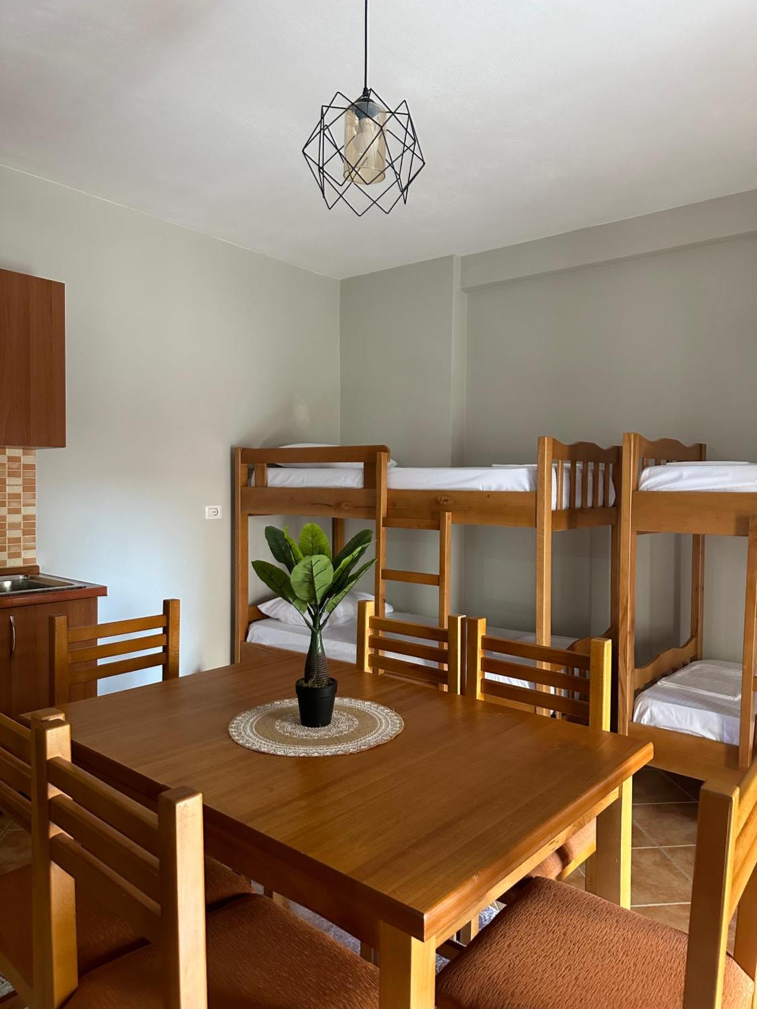Dn Apartments Влёра Экстерьер фото
